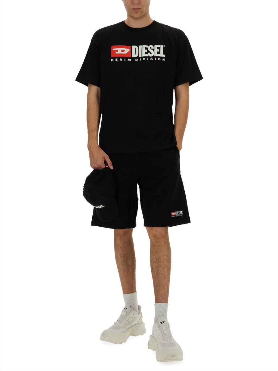 SHORT Diesel "P-CROWN-DIV"