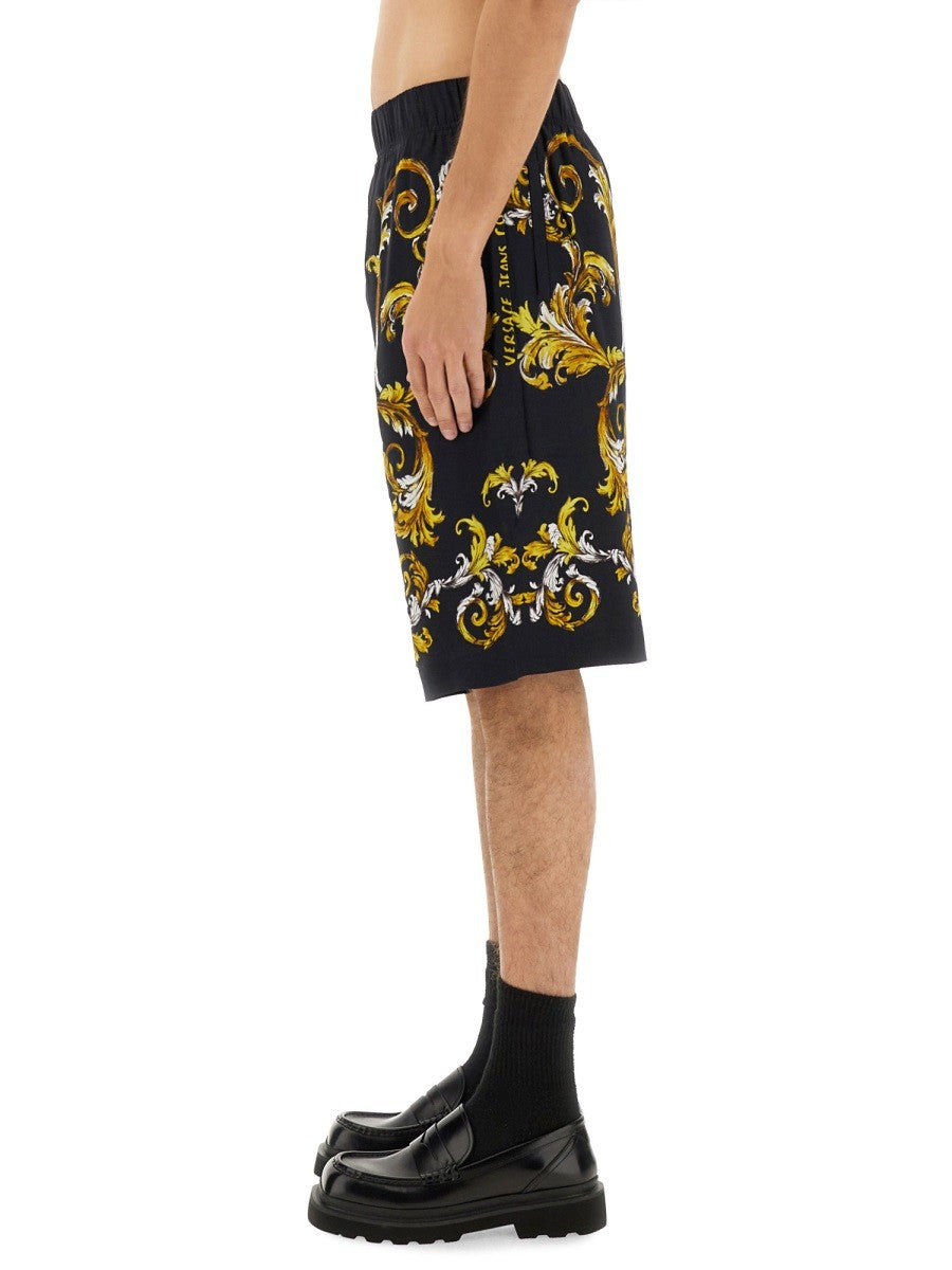 Versace Jeans Couture SHORTS MED BAROQUE OUTLINE-TRYKK