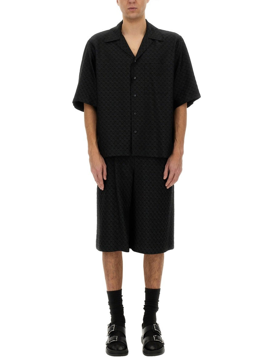 Alexander Mcqueen ŠORTKY SE ŽAKÁROVÝM VZOREM S LEBKOU