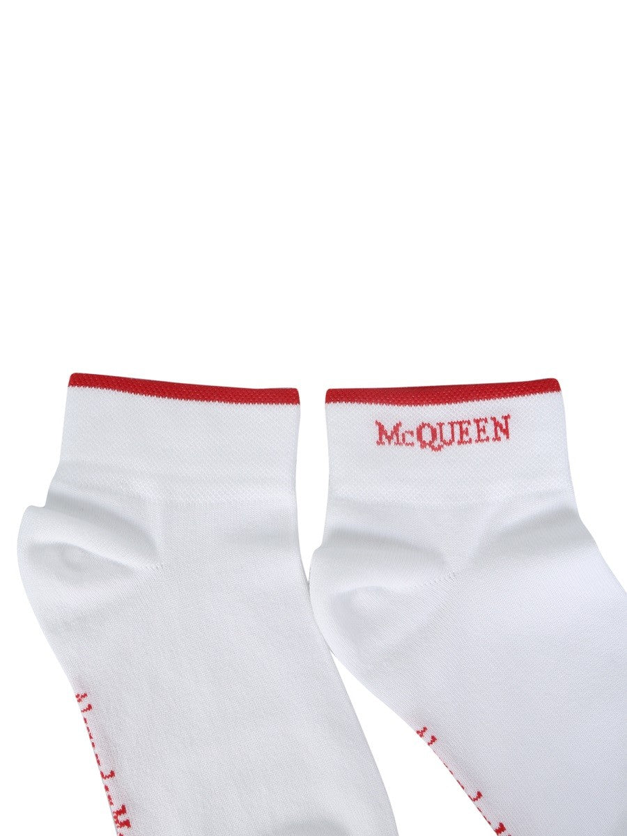 Alexander Mcqueen kojinės su LOGOTIPU