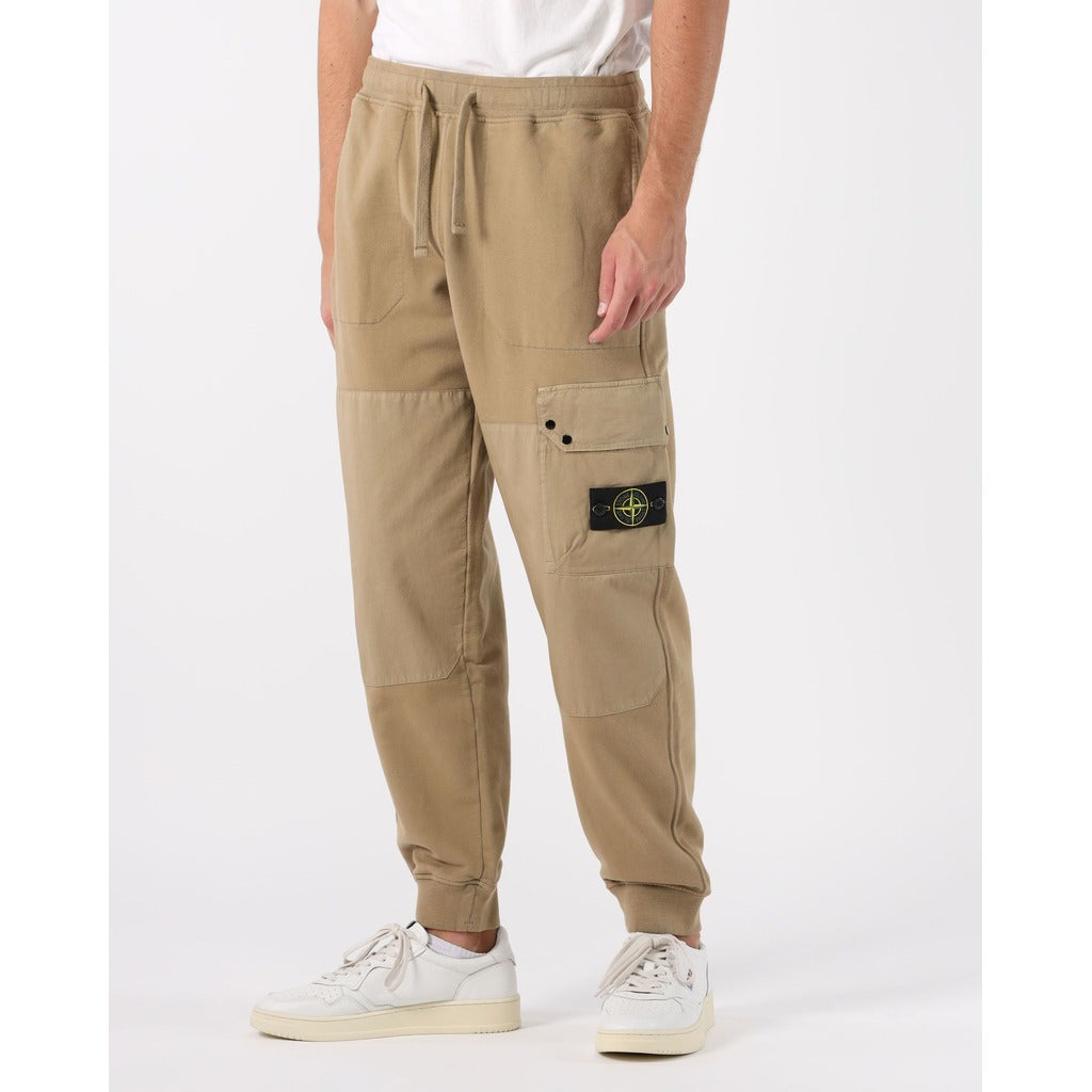 Stone Island beige cotton cargo sweatpants trousers, front view.
