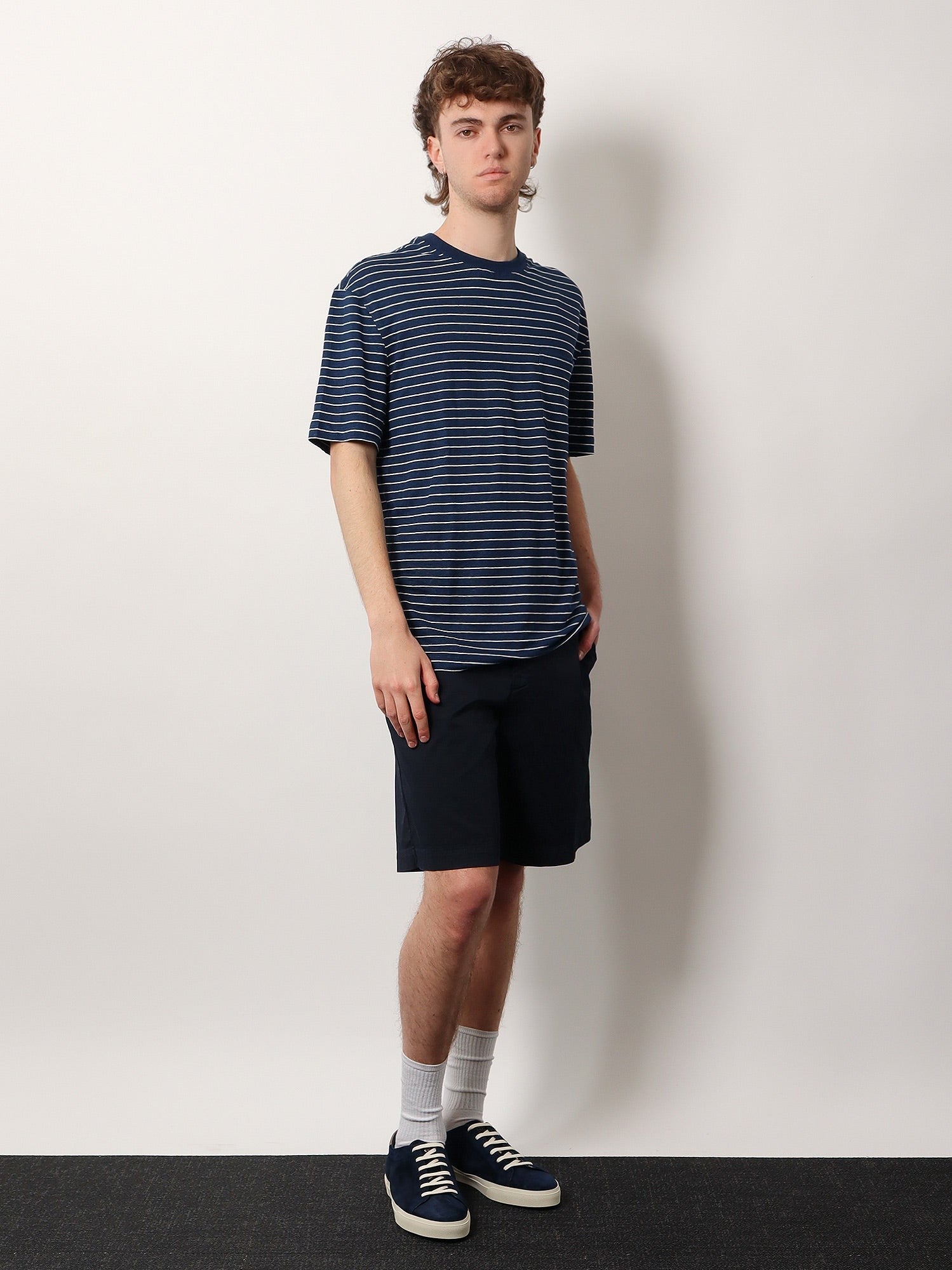 Brunello Cucinelli Gestreiftes Stretch-Leinen-Jersey-T-Shirt