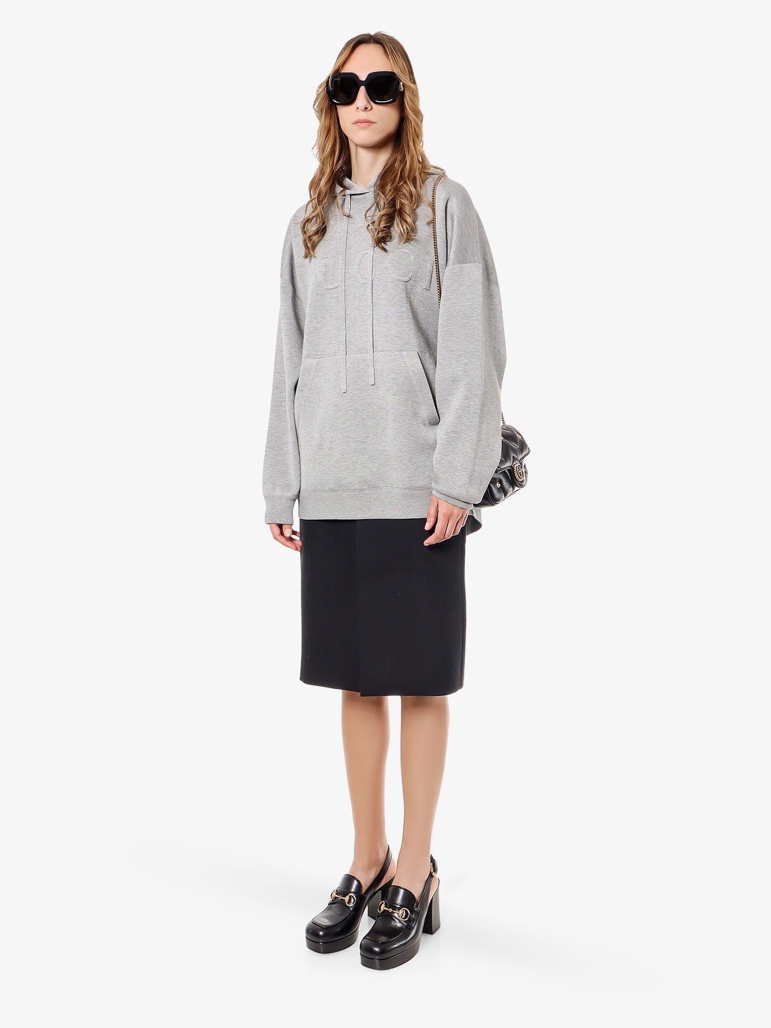 Gucci pulóver dombornyomott Gucci logóval