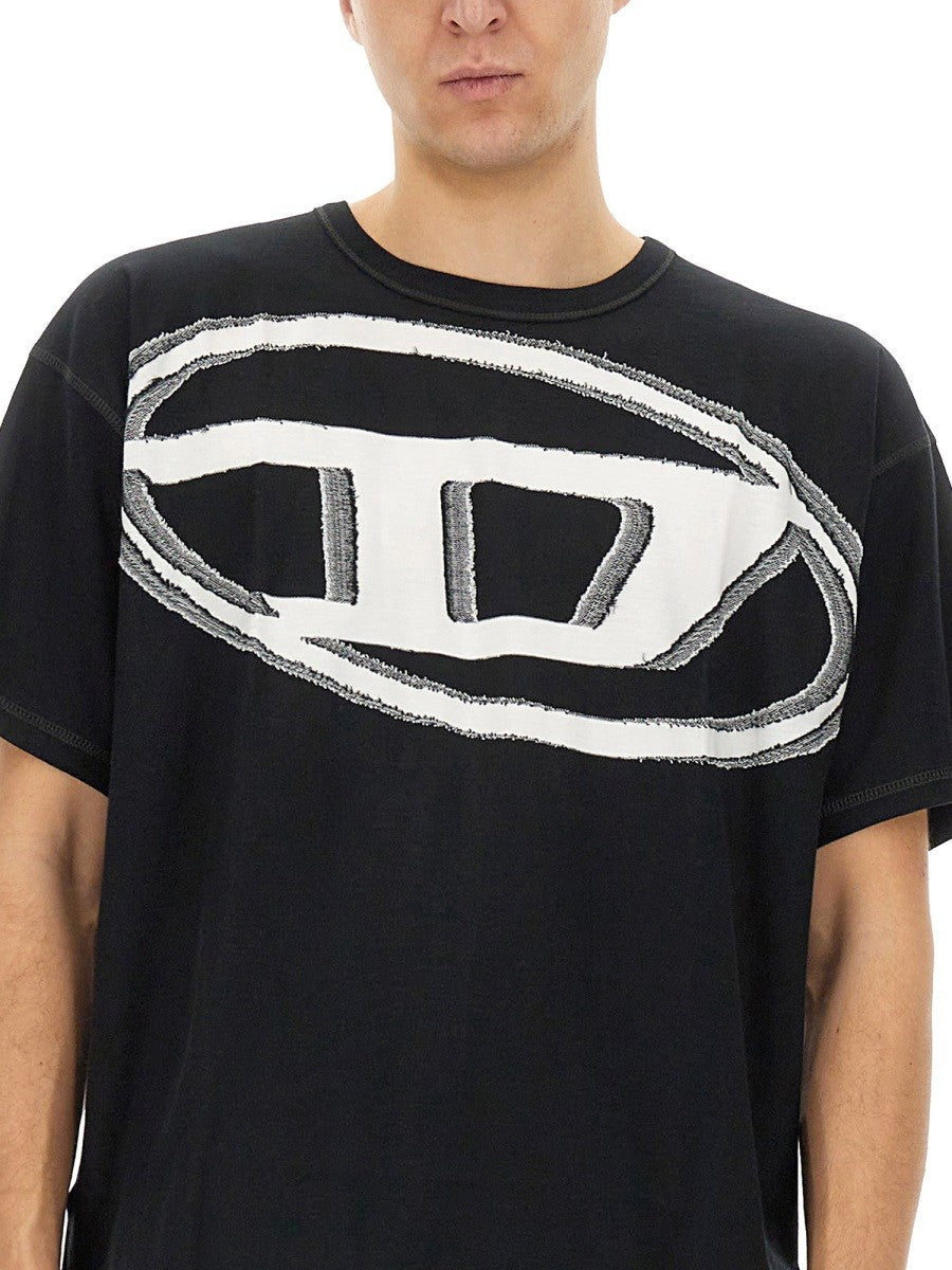 Diesel T-SHIRT AVEC MAXI OVAL D