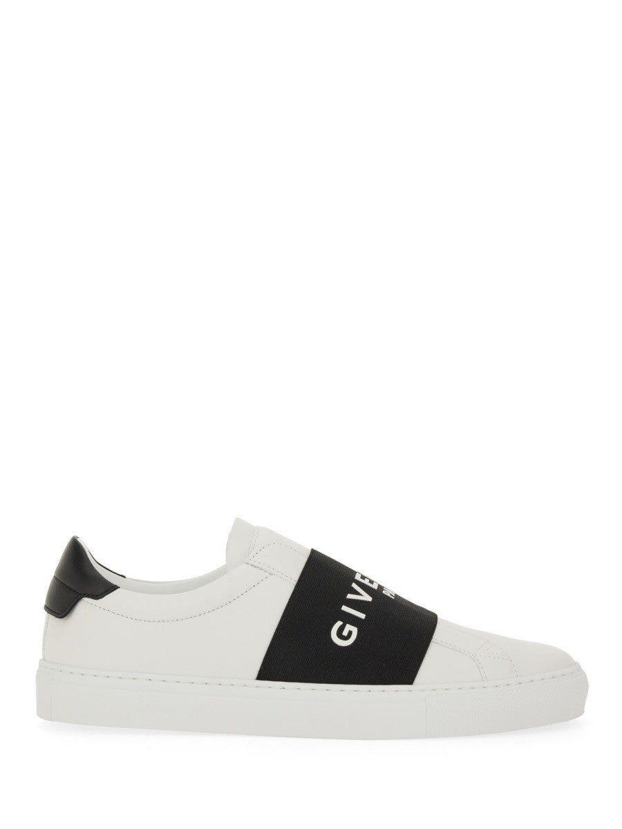 Givenchy "URBAN STREET" SNEAKER
