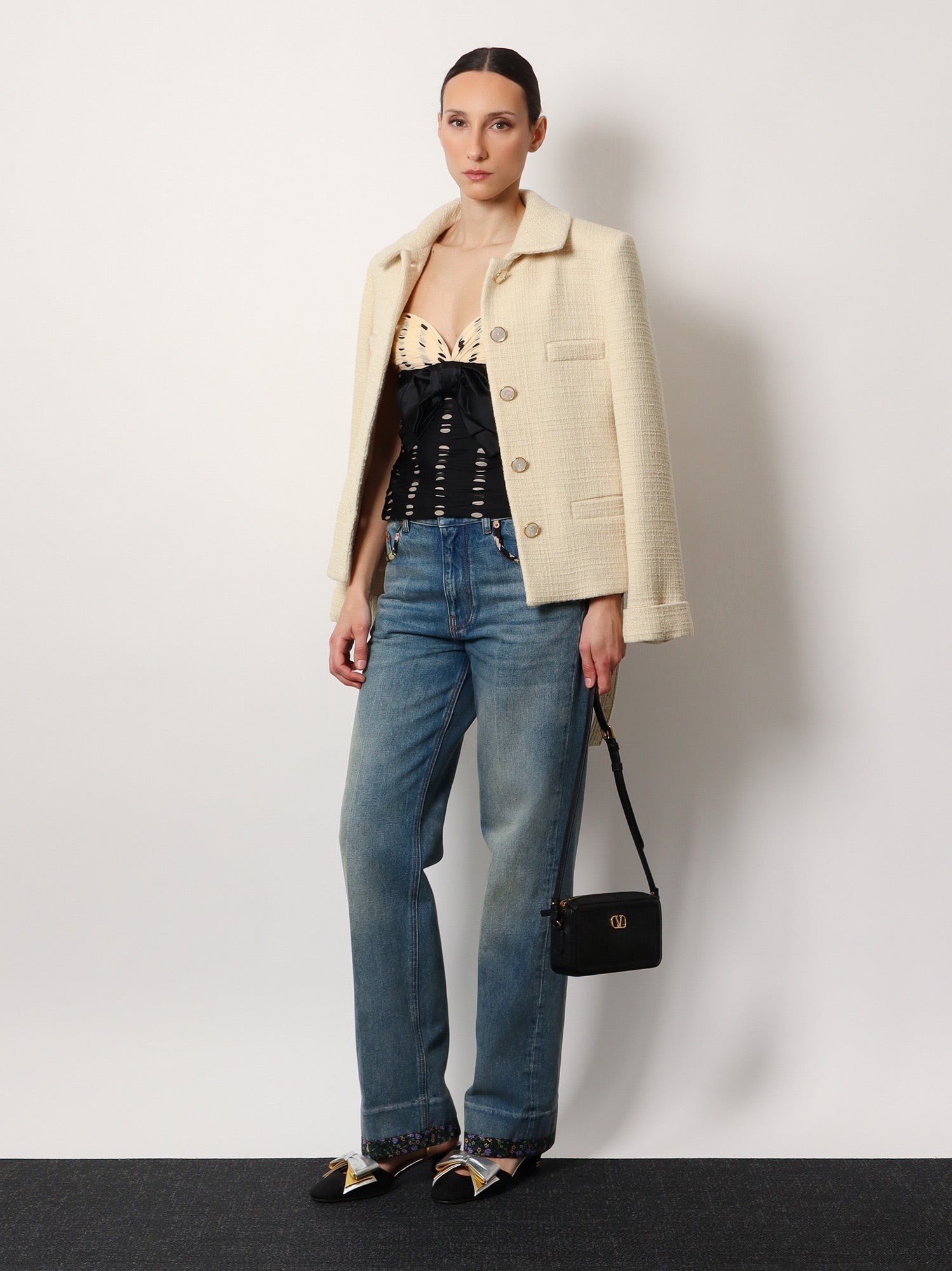 Valentino Garavani alltime leather shoulder bag with vlogo signature detail