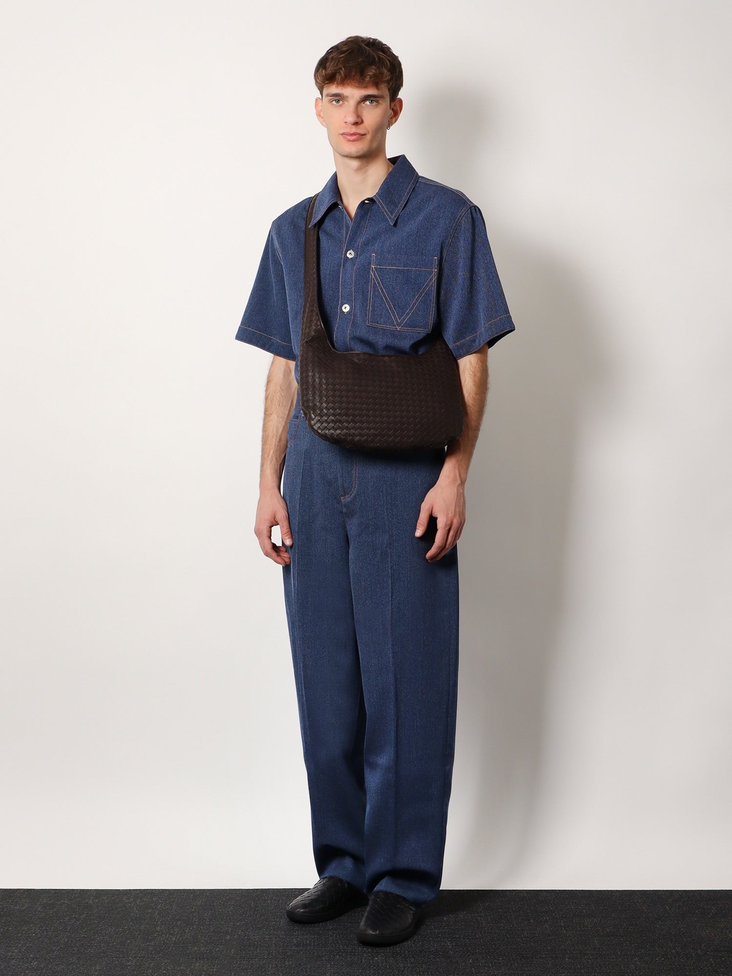 Bottega Veneta Veneto Umhängetasche aus Leder mit Intrecciato-Motiv