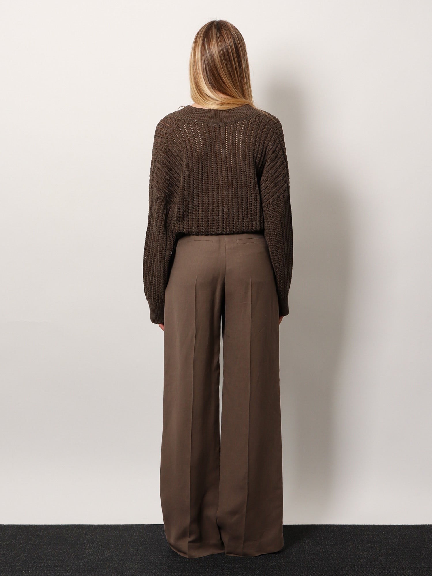 Brunello Cucinelli Παντελόνι από βισκόζη και λινό με μπροστινές πένσες