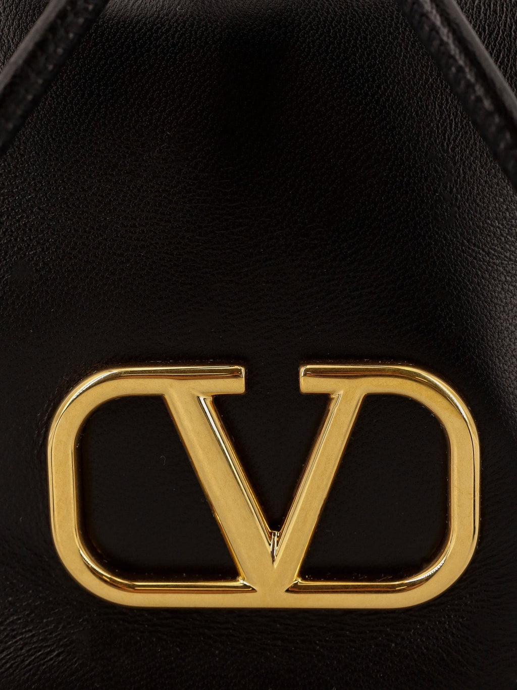Valentino Garavani Vlogo leather bucket bag