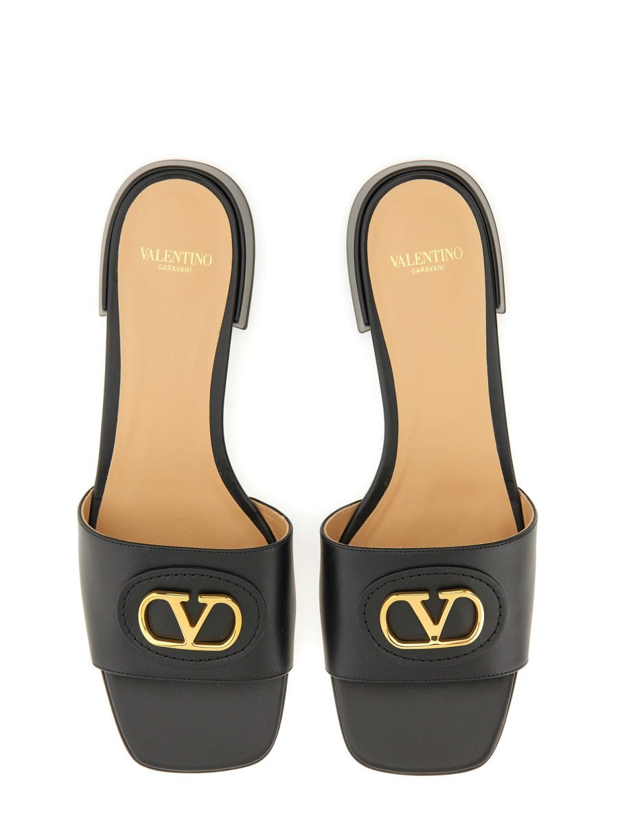 Valentino Garavani "VLOGO SIGNATURE" SANDAL