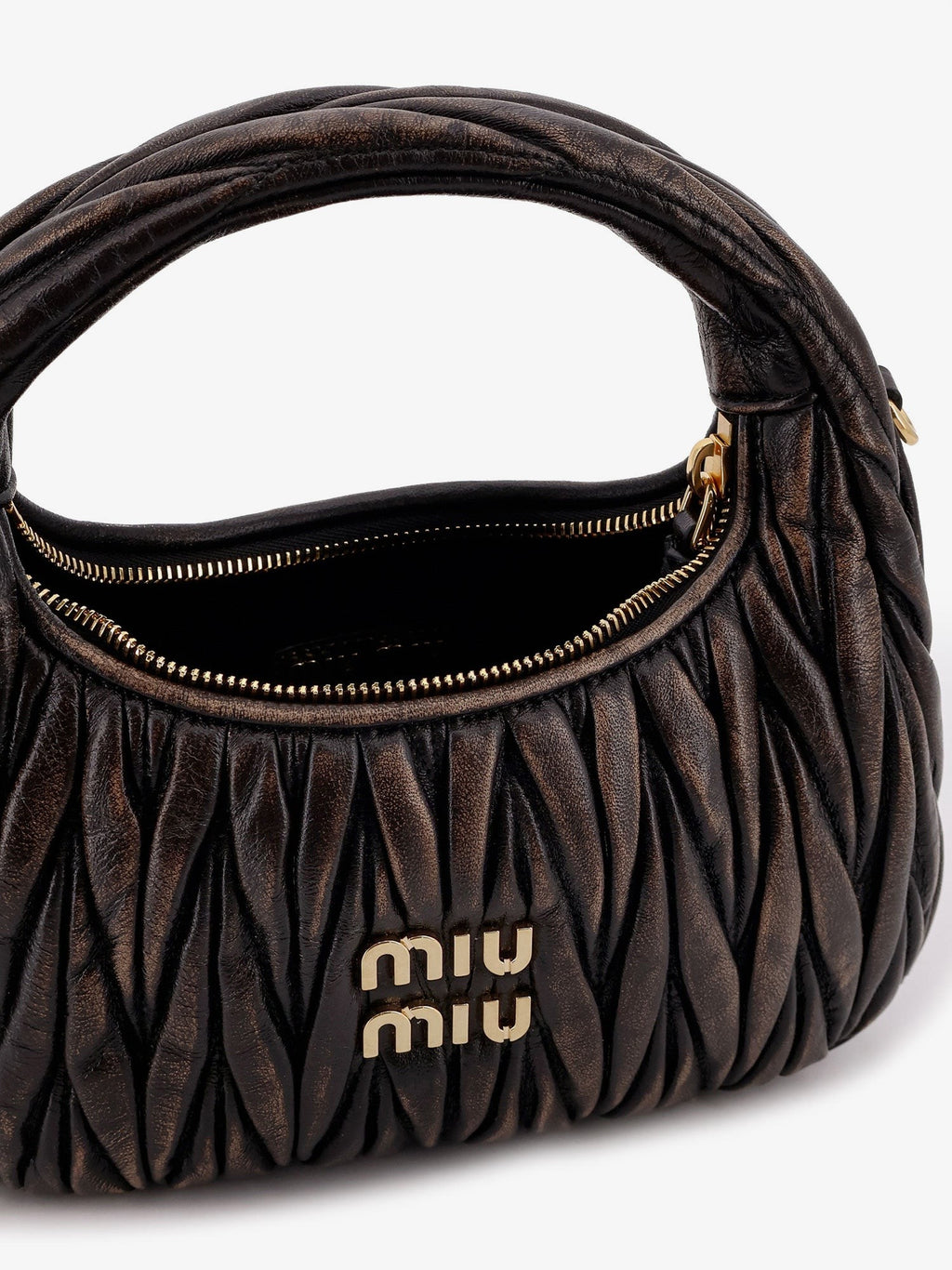 Miu Miu Wander matelassé leather shoulder bag