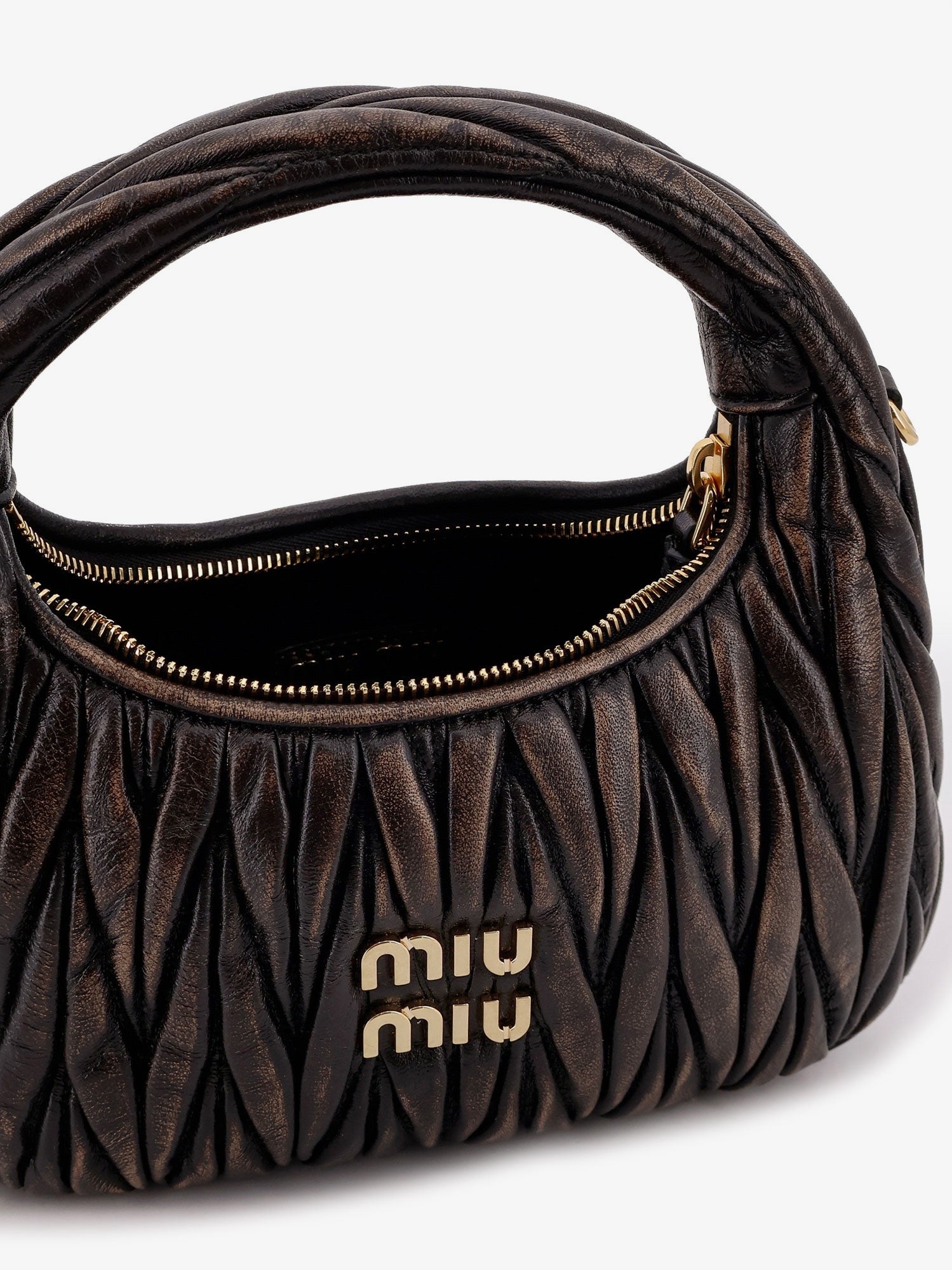 Miu Miu Wander matelassé leather shoulder bag