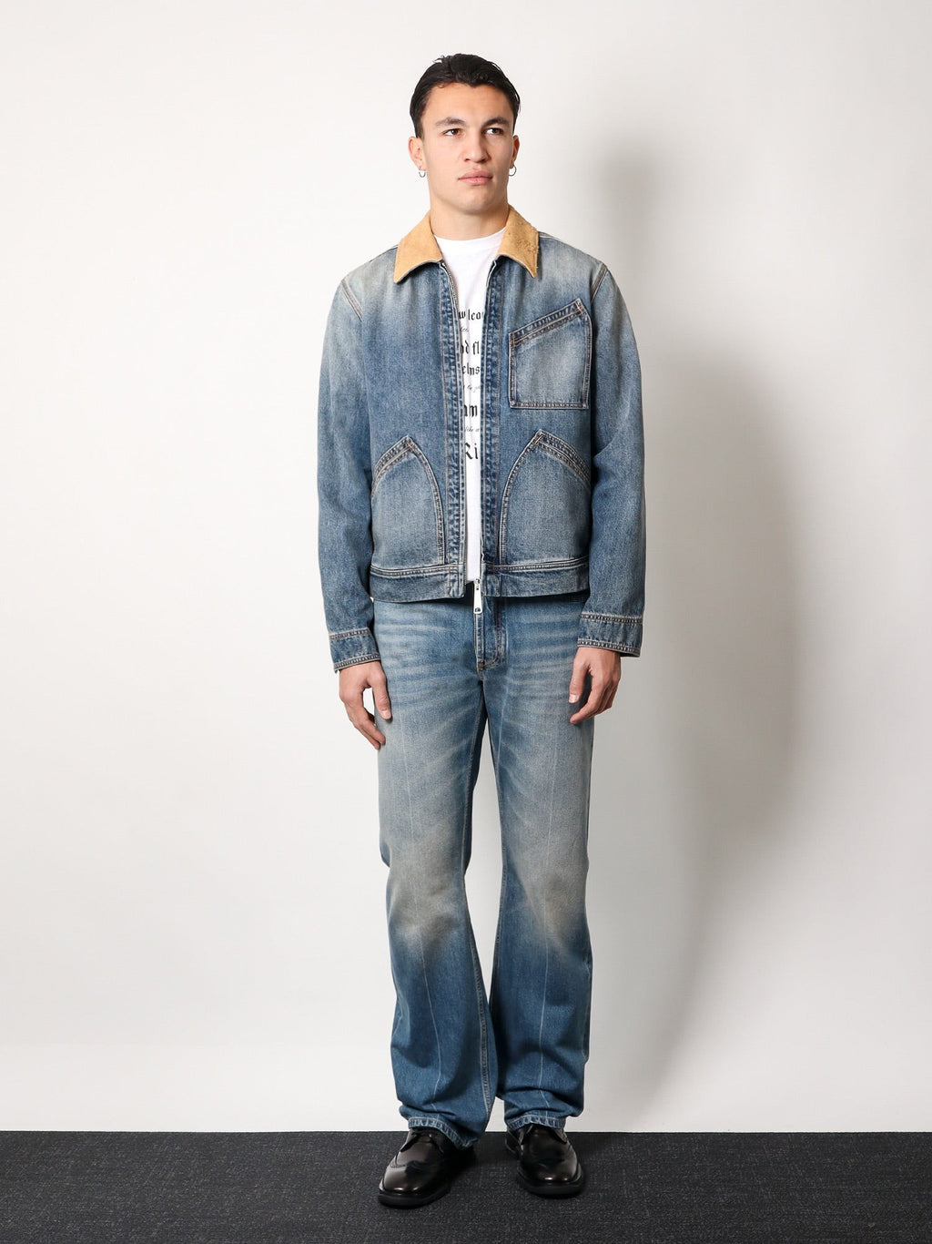Alexander Mcqueen Gewassen blauw denim jack met suède kraag