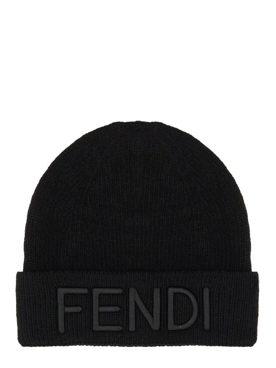 Fendi MÖSSA I ULL