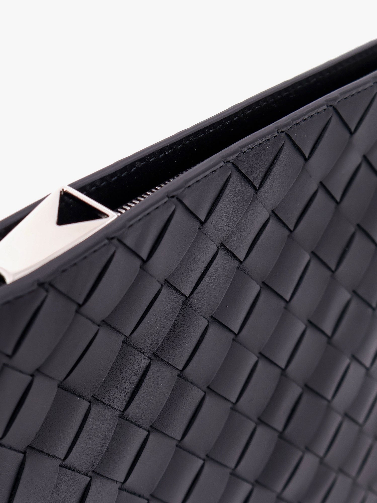 Bottega Veneta Pochette en cuir tressé